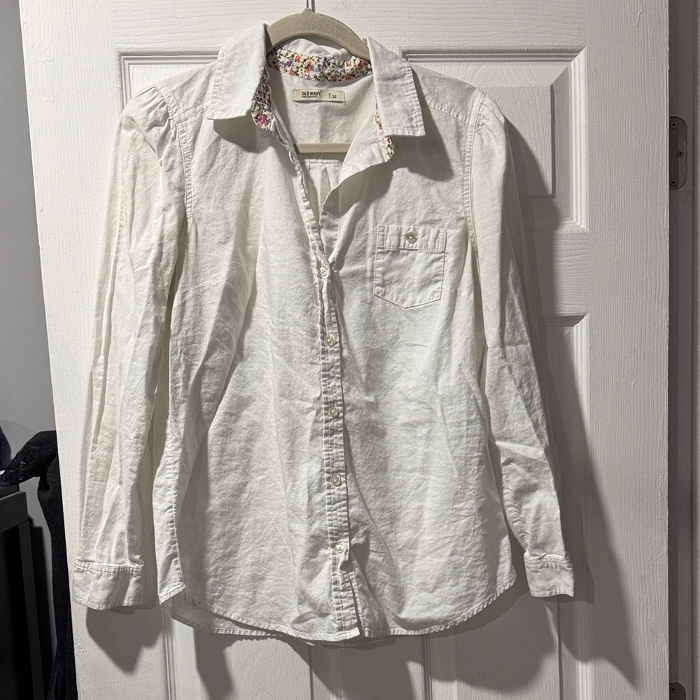 Old Navy Button-Up Shirt